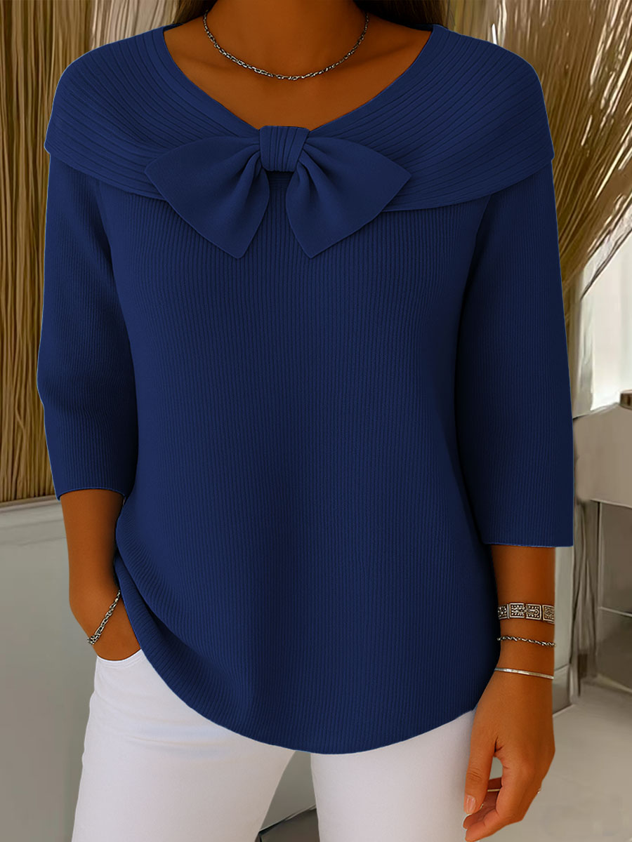 Sofie™ – Sweater With Bow Accent